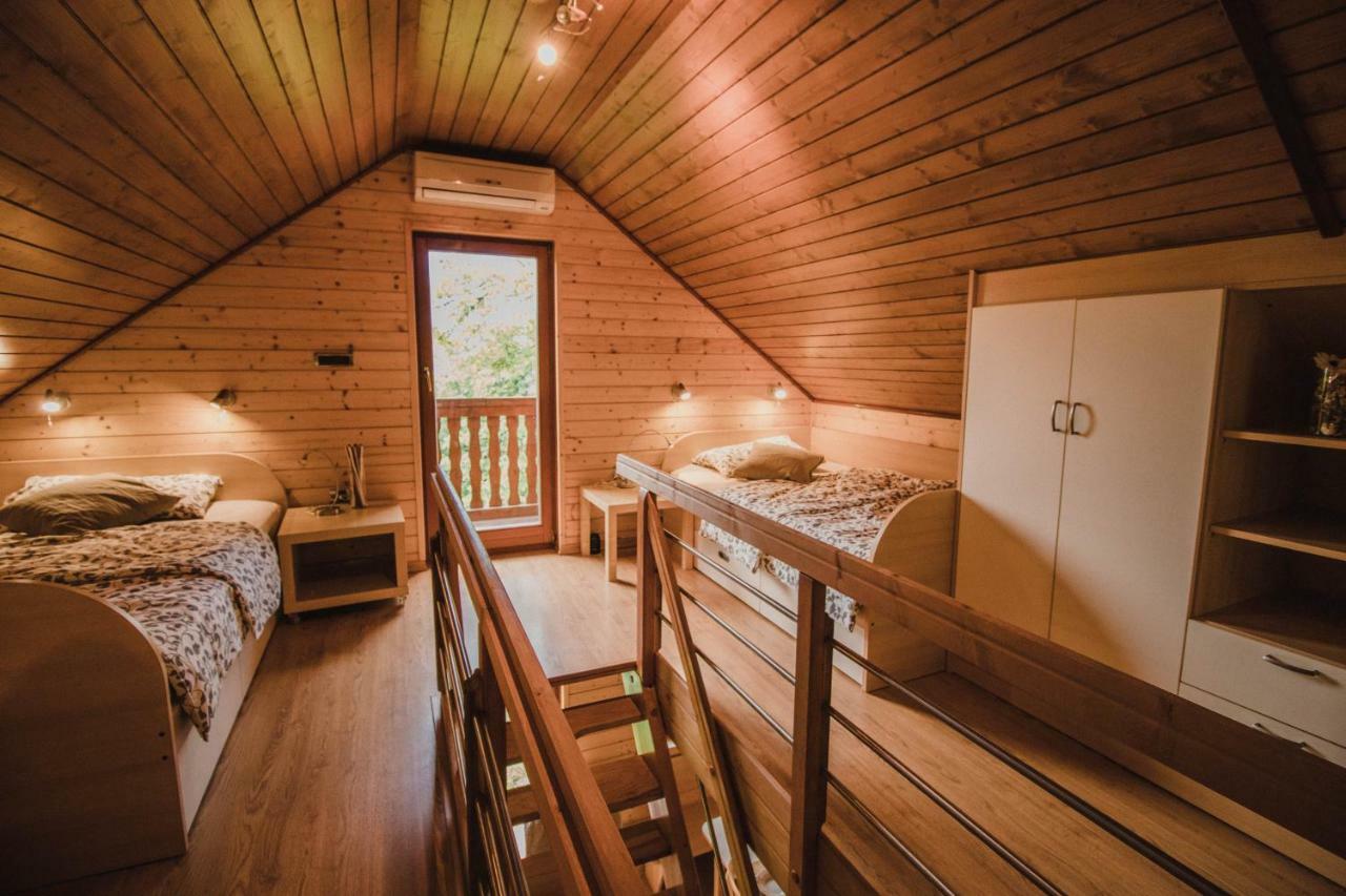 Lazec Country House Villa Pluznje Eksteriør bilde